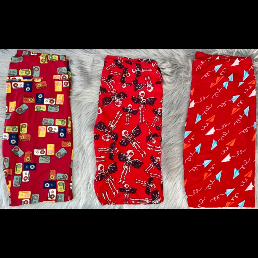 🦄RARE🦄 LuLaRoe Leggings TALL & CURVY $40/Pair